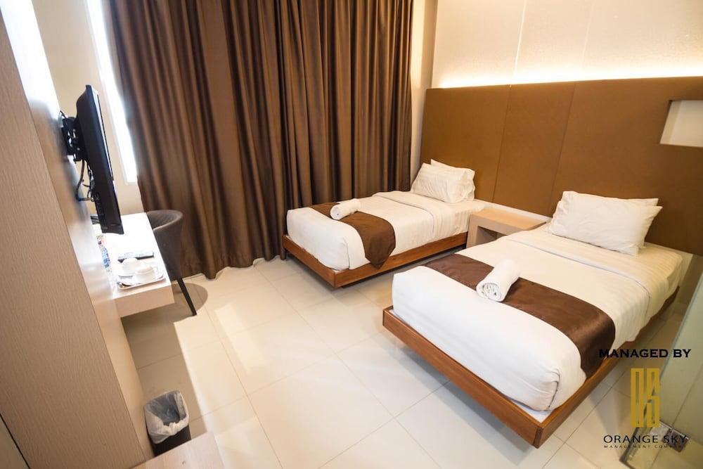 Os Hotel Airport Batam Luaran gambar