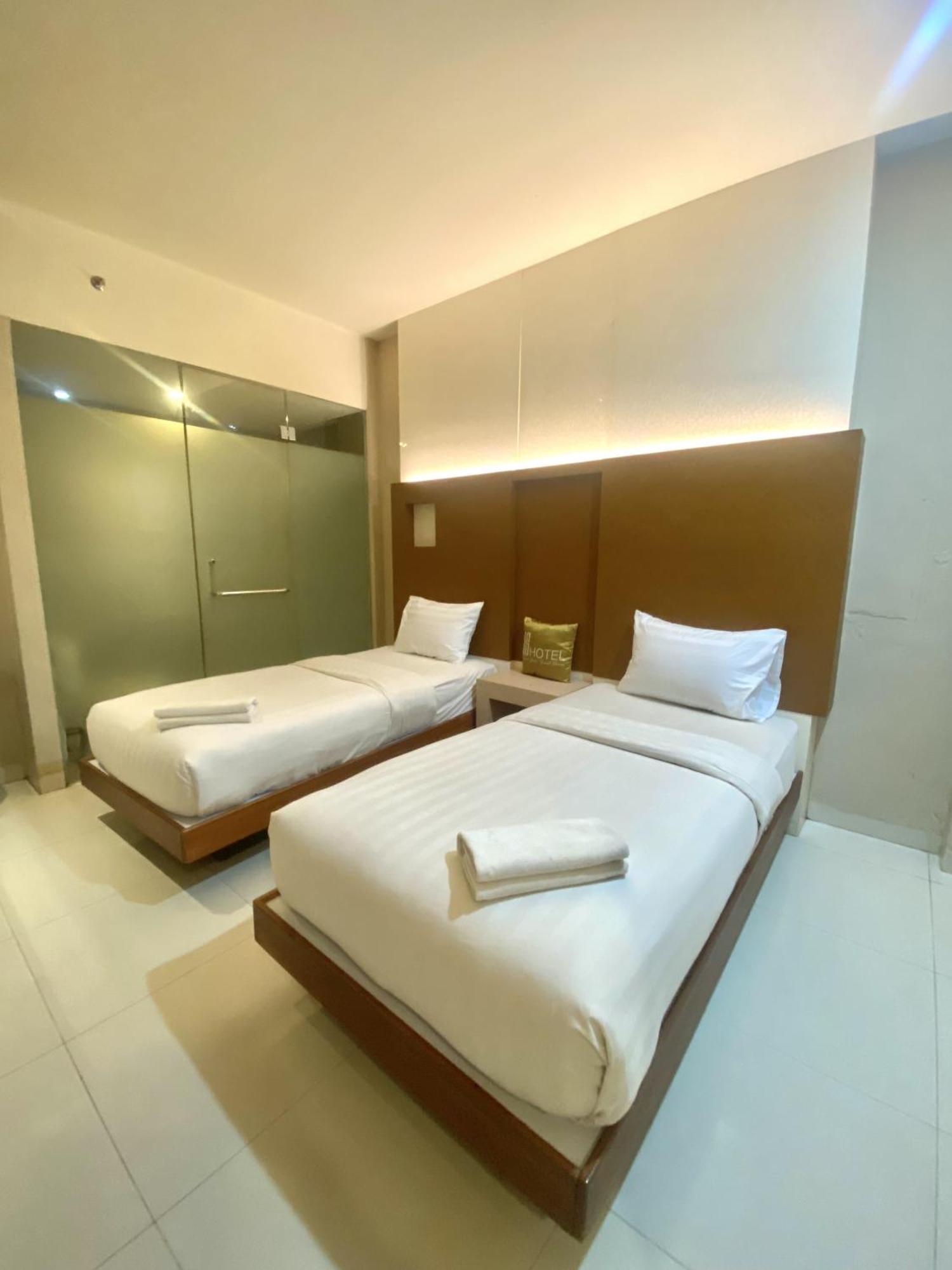 Os Hotel Airport Batam Luaran gambar
